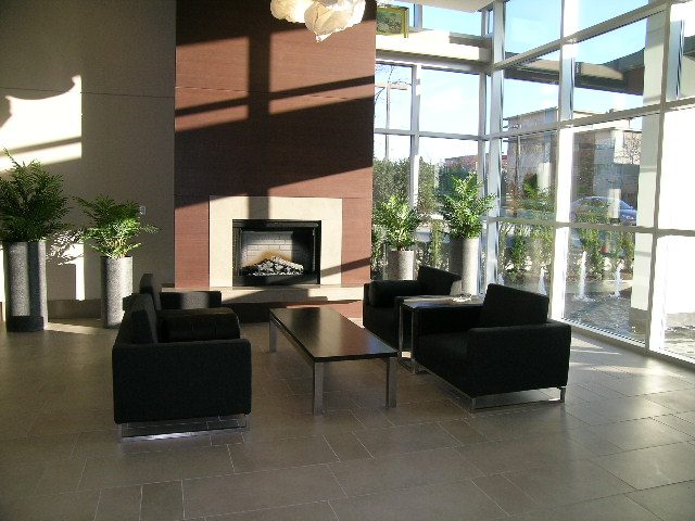 902 - 158 West 13th Street - Condo - Lonsdale - Photo 36 of 41