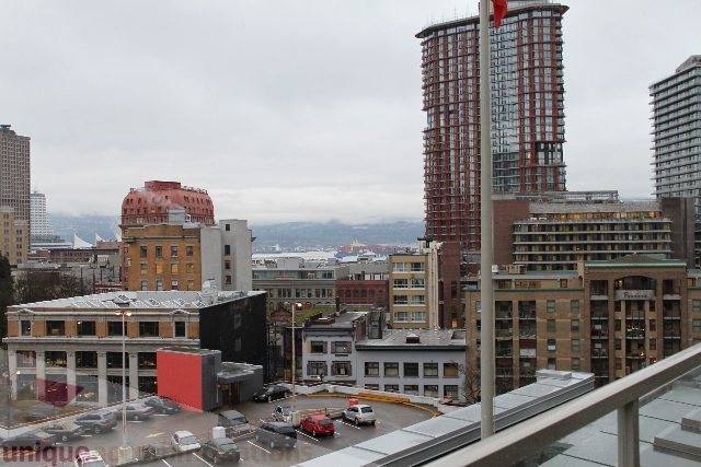 Furnished 1-bedroom with city view and modern furnishings. - 701 - 546 Beatty Street, Vancouver Downtown