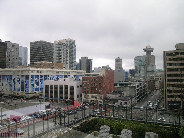 Furnished 2-bedroom + den with city view and balcony overlooking downtown Vancouver. - 1106 - 788 Richards Street, Vancouver Downtown