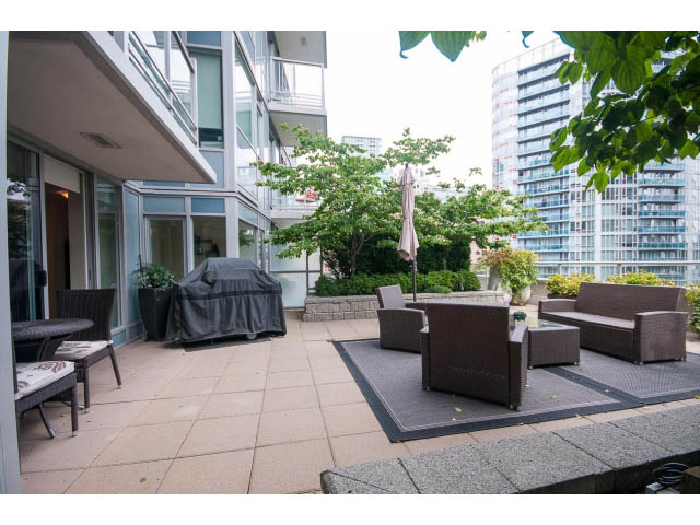 rent penthouse vancouver