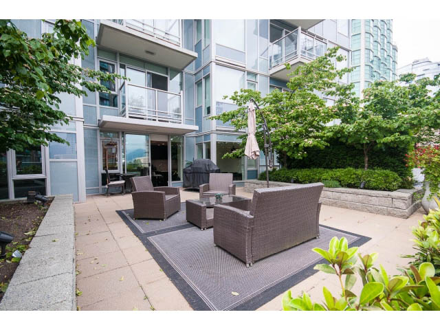 the raffles on robson rentals downtown