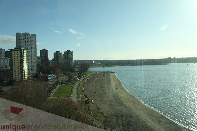 Furnished 3-bedroom + den with stunning city and water views. - 900 - 1919 Beach Ave, Vancouver Downtown