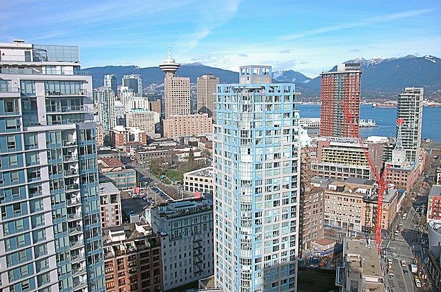 Furnished 3-bedroom condo with stunning city view and modern design. - 3705 - 689 Abbott Street, Vancouver Downtown