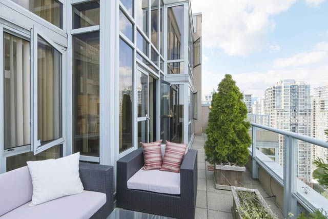 Furnished balcony with city view and outdoor seating. - PH6  2806 - 950 Cambie Street, Vancouver Downtown