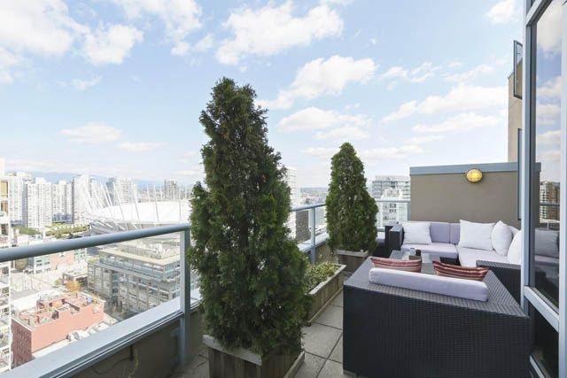 Furnished living room with city view and outdoor seating. - PH6  2806 - 950 Cambie Street, Vancouver Downtown