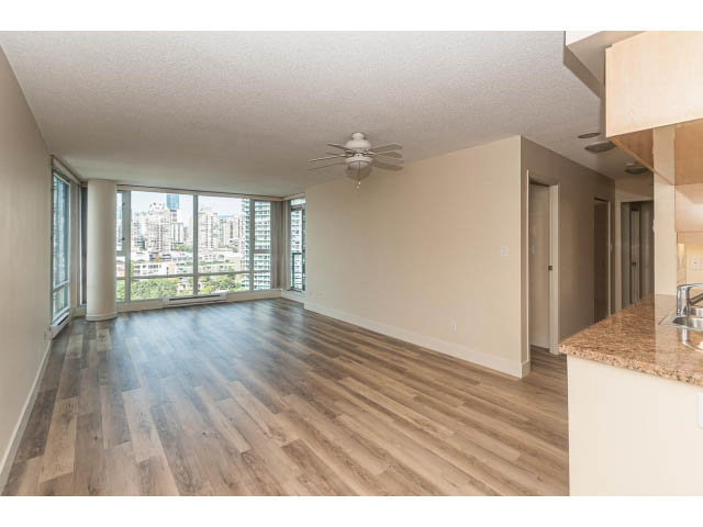 1708 - 1033 Marinaside Cres - Condo - Yaletown - Photo 3 of 37