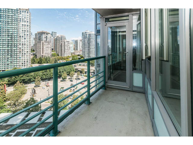 1708 - 1033 Marinaside Cres - Condo - Yaletown - Photo 10 of 37