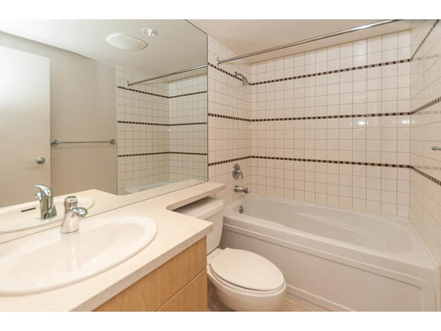 1708 - 1033 Marinaside Cres - Condo - Yaletown - Photo 15 of 37