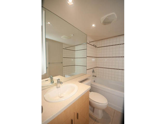 1708 - 1033 Marinaside Cres - Condo - Yaletown - Photo 16 of 37