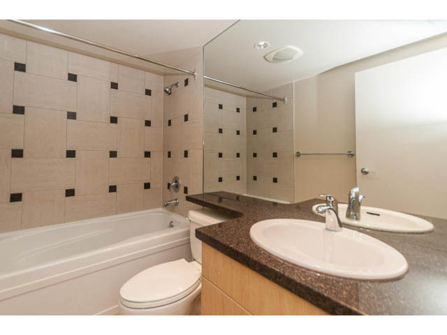 1708 - 1033 Marinaside Cres - Condo - Yaletown - Photo 18 of 37