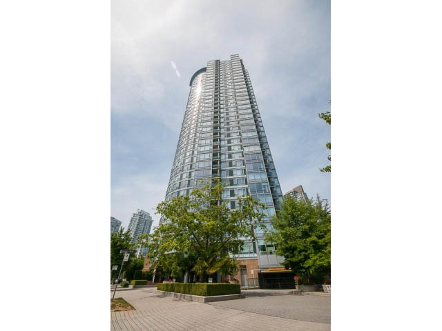 1708 - 1033 Marinaside Cres - Condo - Yaletown - Photo 32 of 37