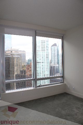 Spacious 1-bedroom condo with a stunning city view from large windows. - 2205 - 1077 West Cordova, Vancouver Downtown