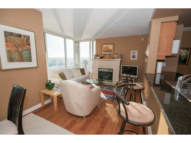 2201 - 1077 Marinaside Crescent - Condo - Yaletown - Photo 12 of 40