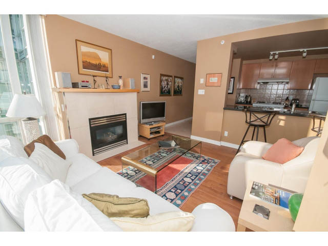 2201 - 1077 Marinaside Crescent - Condo - Yaletown - Photo 15 of 40