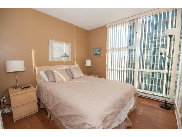 2201 - 1077 Marinaside Crescent - Condo - Yaletown - Photo 21 of 40