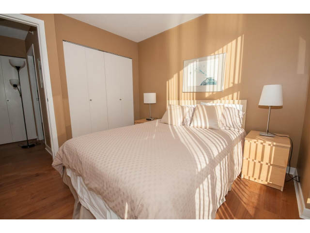 2201 - 1077 Marinaside Crescent - Condo - Yaletown - Photo 23 of 40