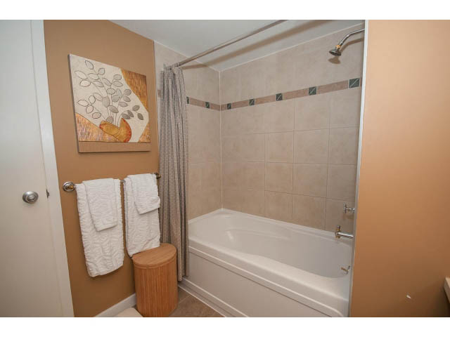 2201 - 1077 Marinaside Crescent - Condo - Yaletown - Photo 25 of 40