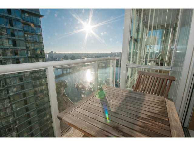 2201 - 1077 Marinaside Crescent - Condo - Yaletown - Photo 28 of 40