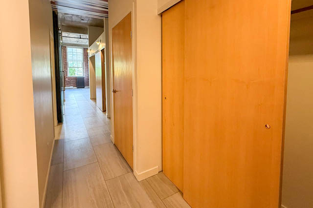210 546 beatty street vancouver downtown crosstown