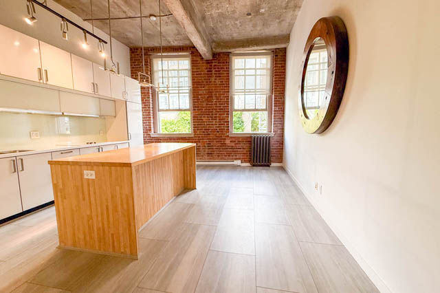 210 546 beatty street vancouver downtown crosstown