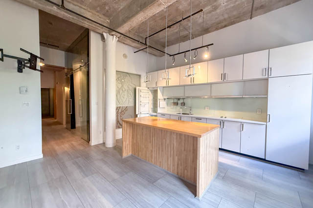 210 546 beatty street vancouver downtown crosstown