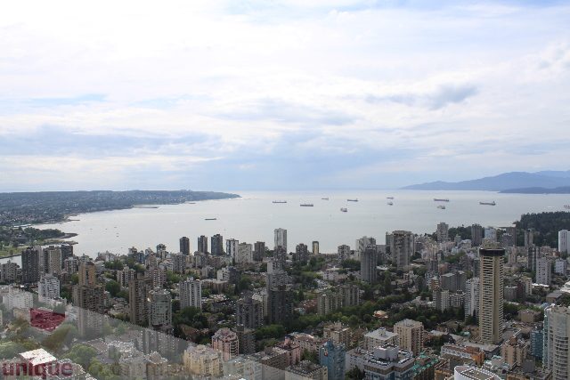 Furnished 2-bedroom condo with stunning city view and modern furnishings. - 6002 - 1128 West Georgia, Vancouver Downtown