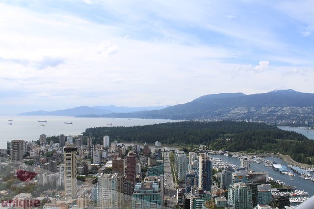 Furnished 2-bedroom condo with stunning city view and modern furnishings. - 6002 - 1128 West Georgia, Vancouver Downtown