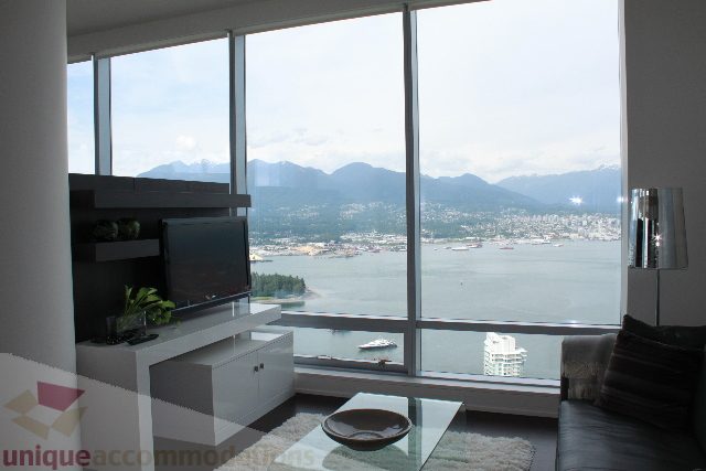 Furnished living room with city view and modern decor. - 6002 - 1128 West Georgia, Vancouver Downtown