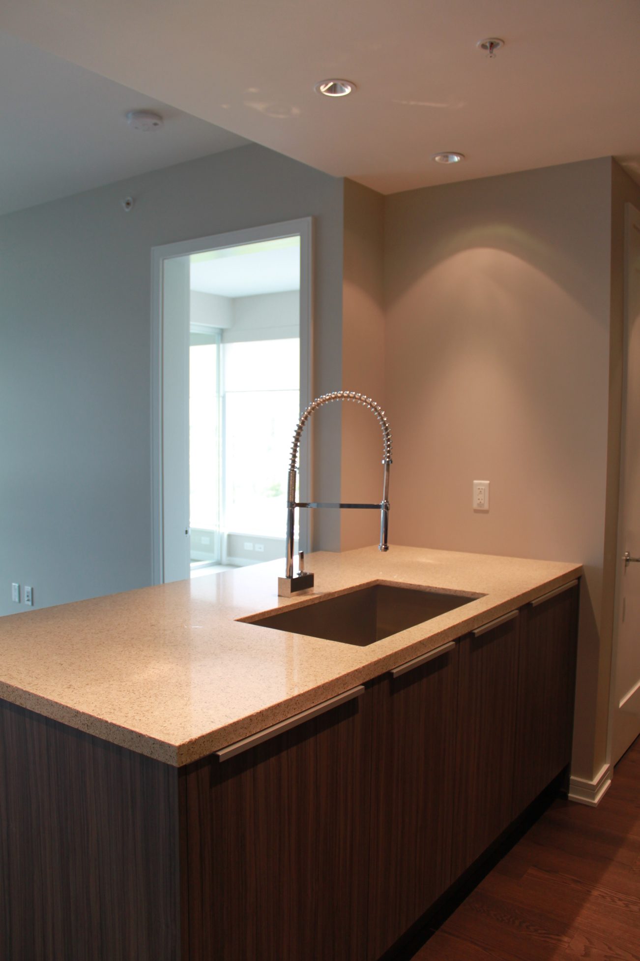 609 - 181 West 1st Ave - Condo - Olympic Village - Photo 3 of 55