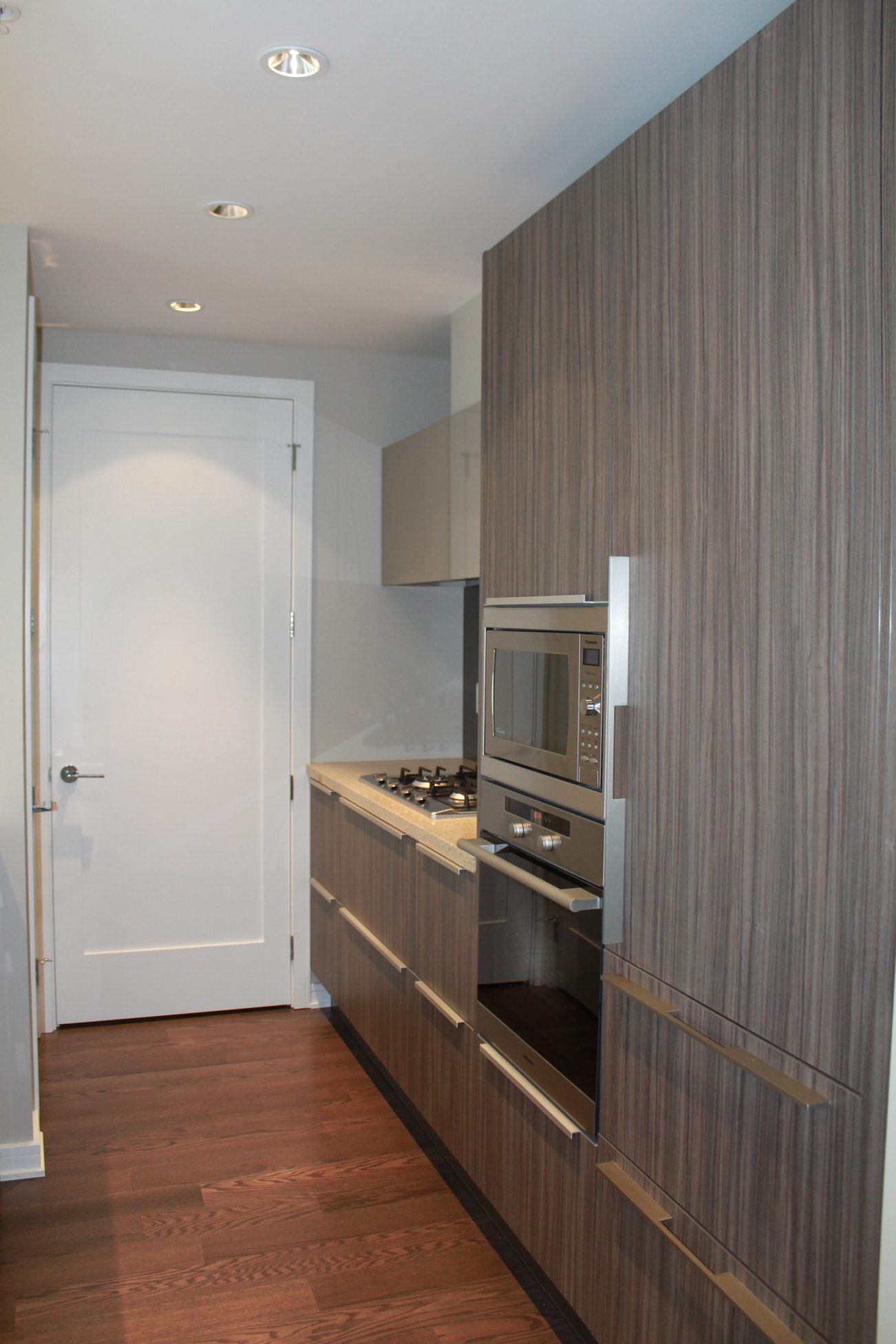 609 - 181 West 1st Ave - Condo - Olympic Village - Photo 4 of 55