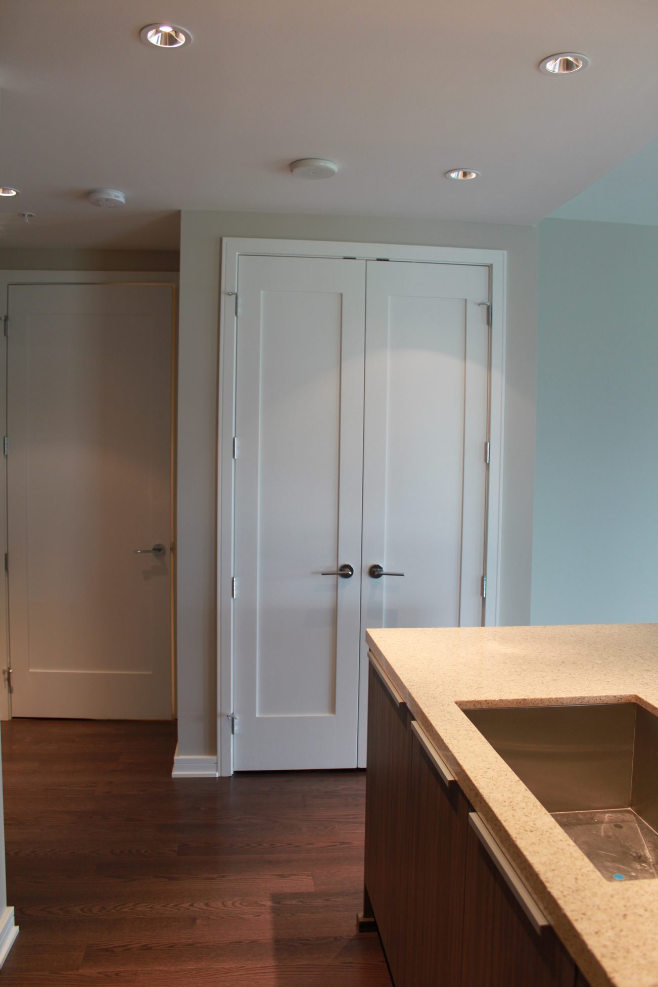 609 - 181 West 1st Ave - Condo - Olympic Village - Photo 7 of 55