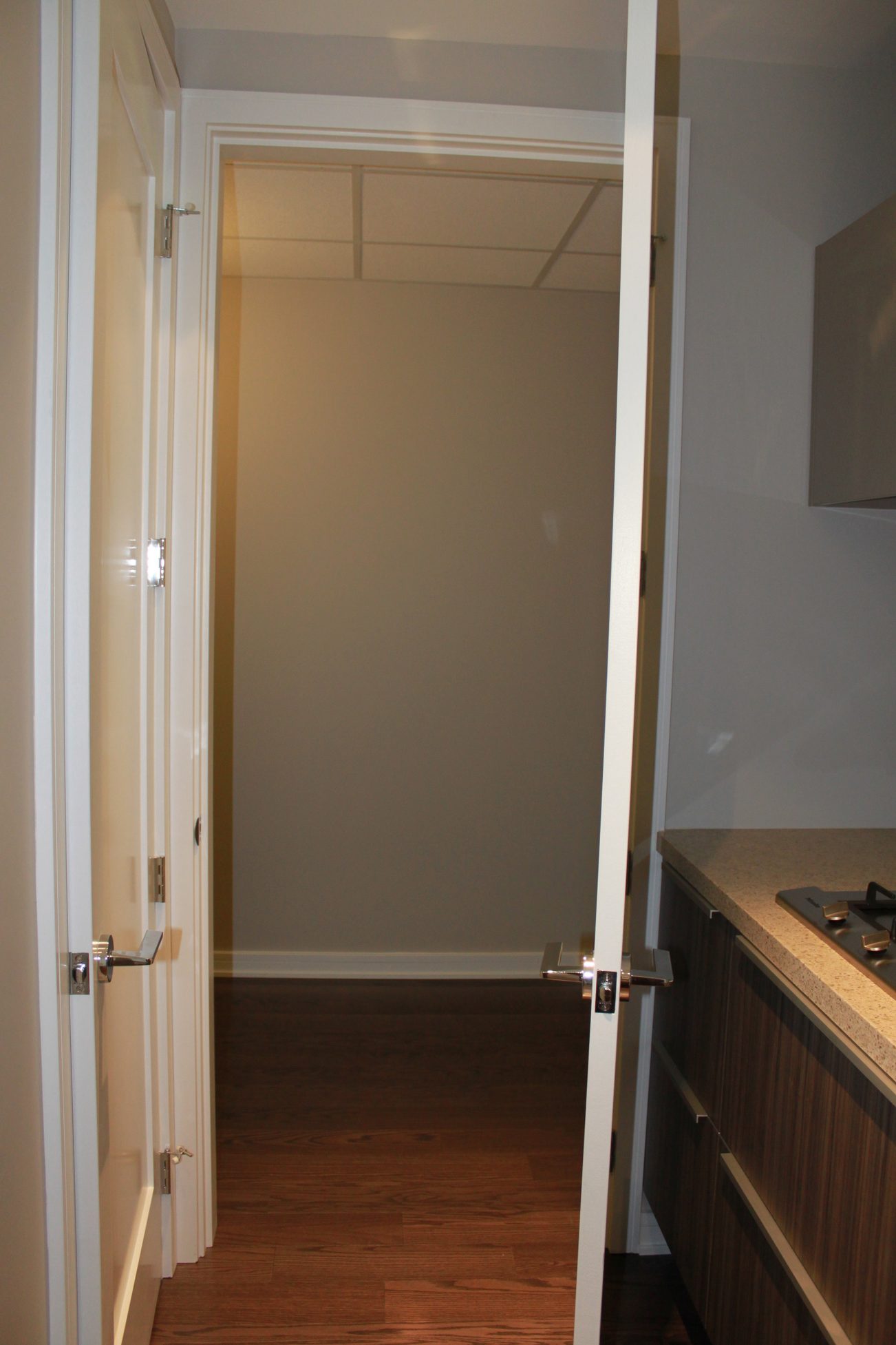 609 - 181 West 1st Ave - Condo - Olympic Village - Photo 9 of 55