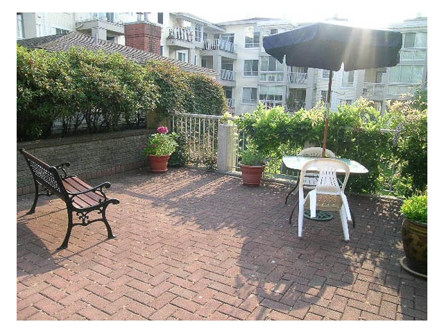 211 - 360 East 36th - Condo - Main Street - Photo 21 of 28
