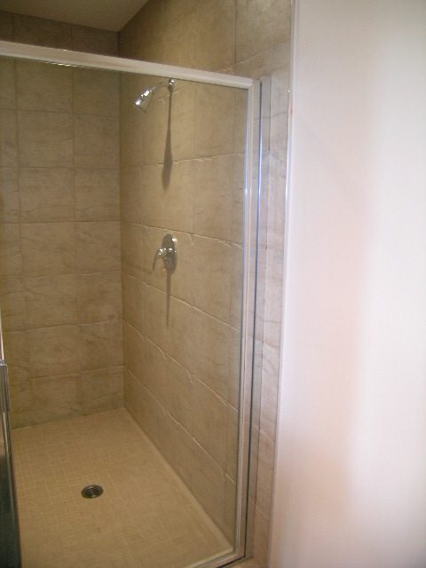 302 - 560 Raven Woods Drive - Condo - Windsor Park - Photo 17 of 33