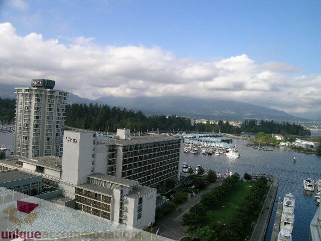 Bright living room with city view and waterfront access. - 1602 - 560 Cardero, Vancouver Downtown