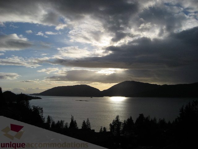 Spacious 4-bedroom + den townhouse with stunning views of the sea and forest. - 8601 Seascape Place, West Vancouver
