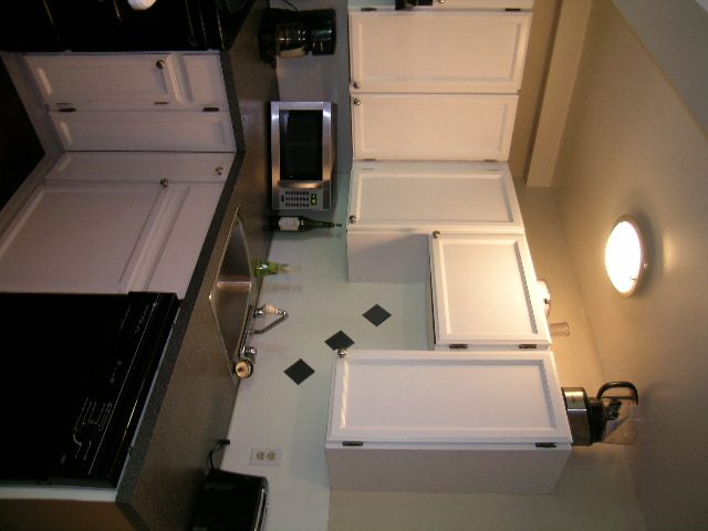 Suite - 3844 West 14th Ave - Suite in House - Point Grey - Photo 17 of 36