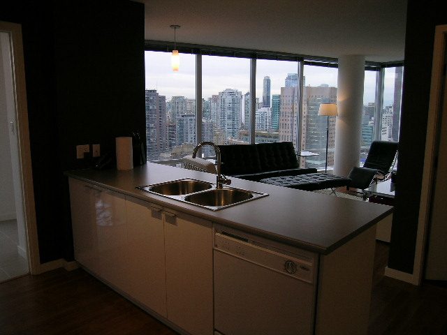 3203 - 602 Citadel Parade - Condo - Crosstown - Photo 3 of 27