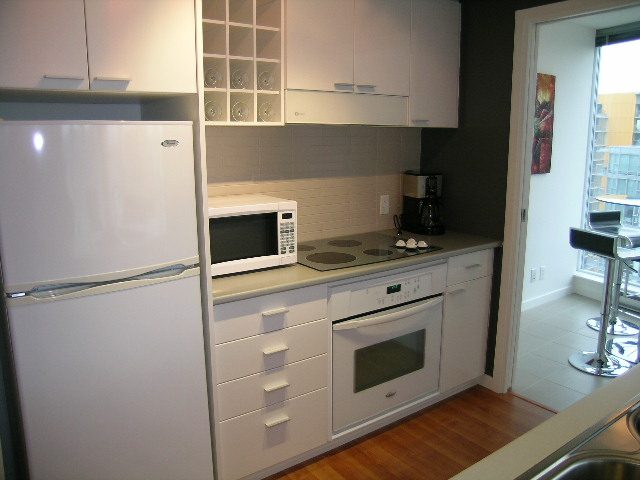 3203 - 602 Citadel Parade - Condo - Crosstown - Photo 7 of 27