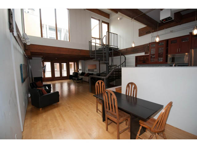 711 - 550 Beatty Street - Loft - Crosstown - Photo 2 of 25