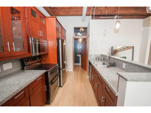 711 - 550 Beatty Street - Loft - Crosstown - Photo 9 of 25