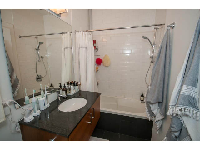 unfurnished west side