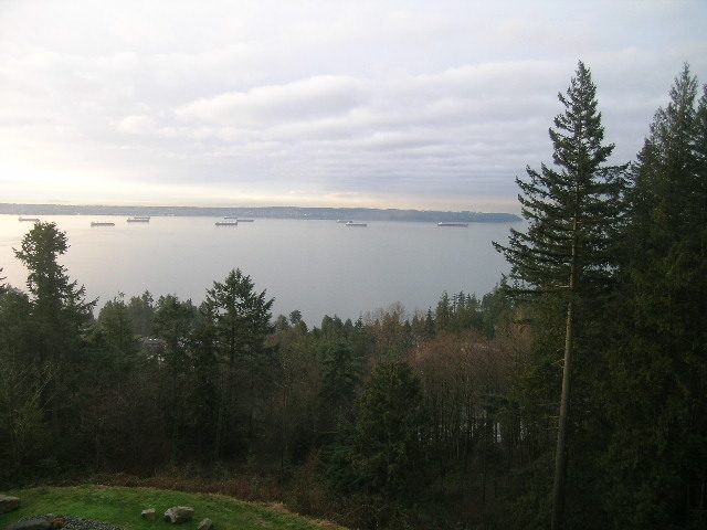 Furnished 2-bedroom + den with a stunning view of the water and distant mountains. - 602 - 3355 Cypress Place, West Vancouver