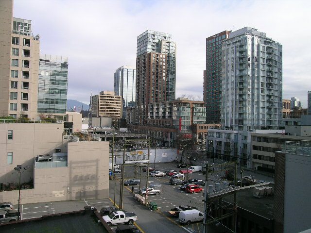 608 - 565 Smithe Street - Condo - Downtown - Photo 26 of 31