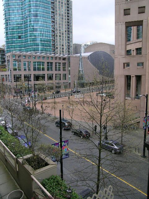 511 - 819 Hamilton Street - Condo - Downtown - Photo 17 of 29