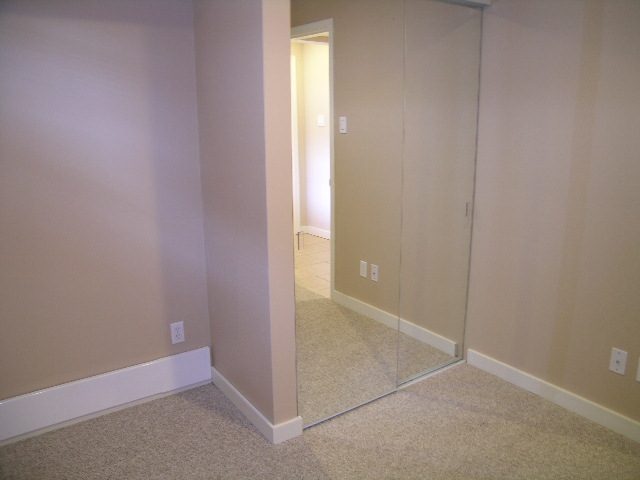 BSMT - 451 East Keith Rd - Suite in House - Queensbury - Photo 15 of 17
