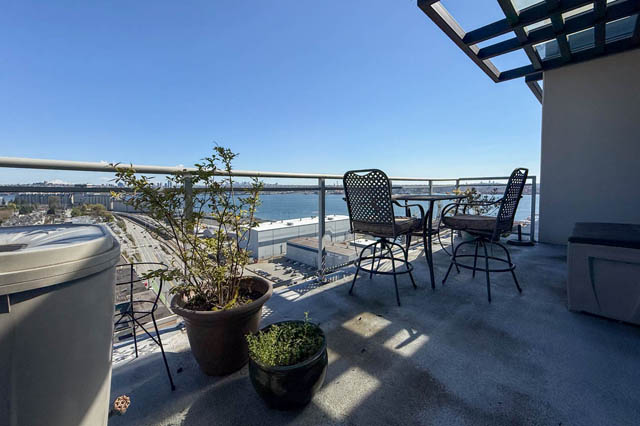 2301 188 e esplanade north vancouver lonsdale