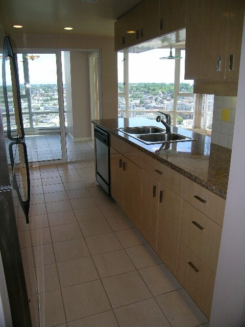 3506 - 1033 Marinaside Cres - Condo - Yaletown - Photo 4 of 52