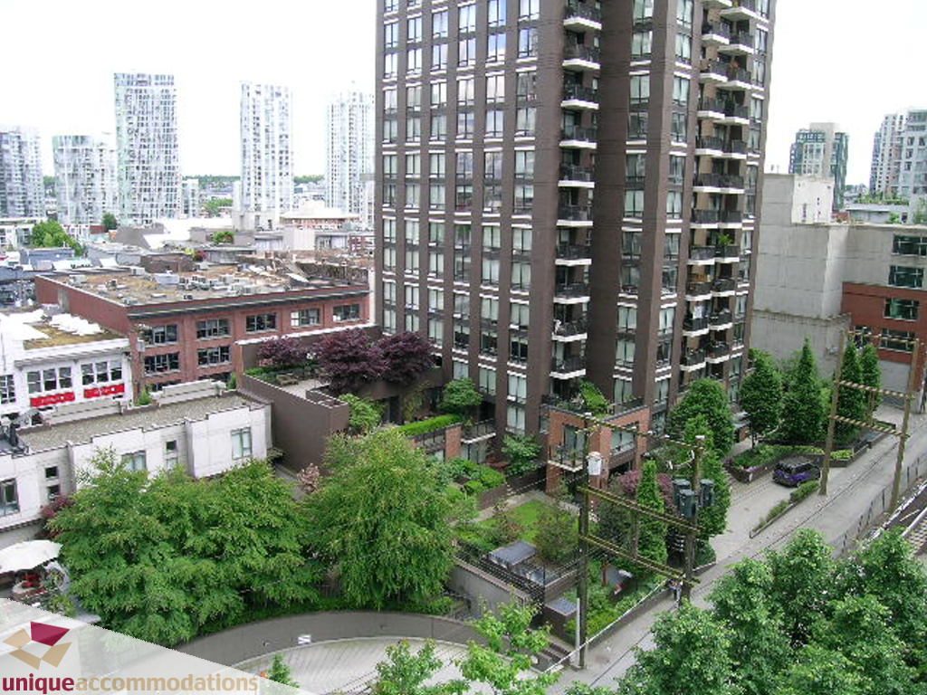 Furnished 2-bedroom condo with city view and greenery. - 707 - 1010 Richards Street, Vancouver Downtown