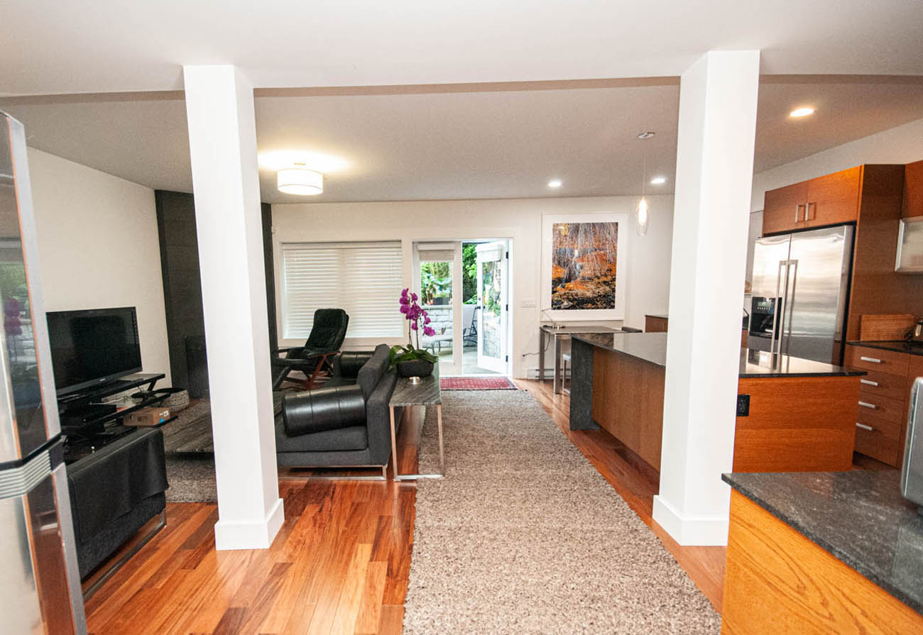 Heritage Style Furnished Townhome For Rent in Kitsilano